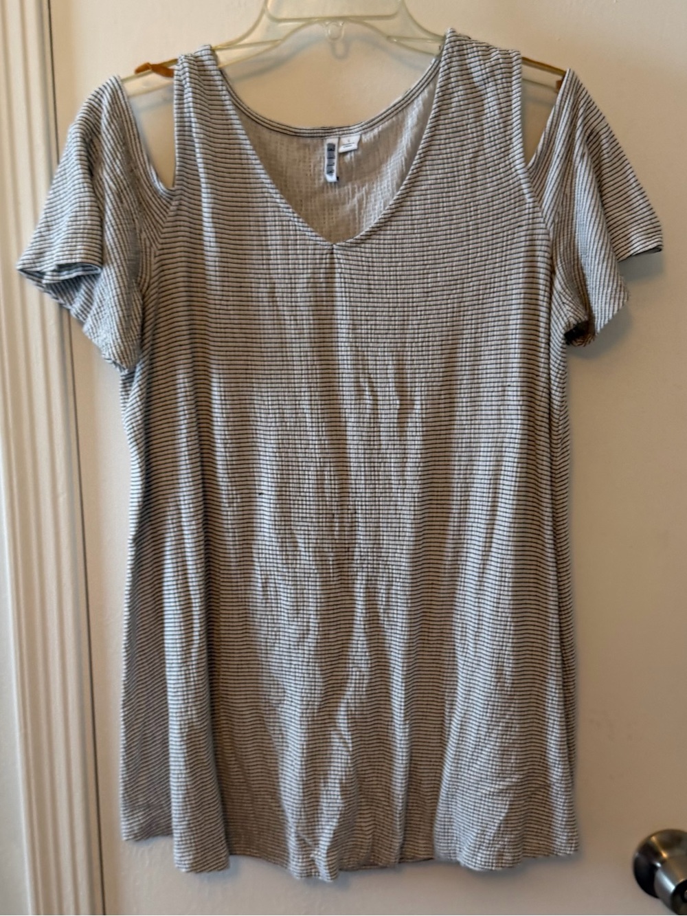 Elle Gray and White Striped Cold-Shoulder V-Neck Tunic
